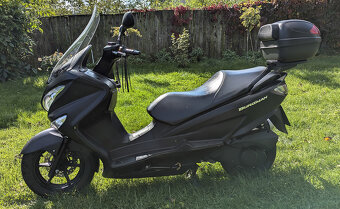 Suzuki AN 125 Burgman - 3