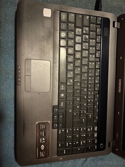 Samsung R525 - 3