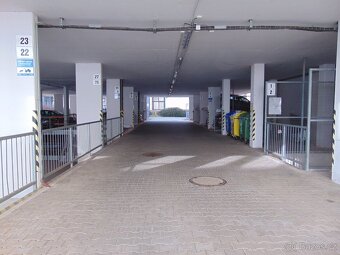 Pronájem garážové stání, 11 m² - Pardubice - 3