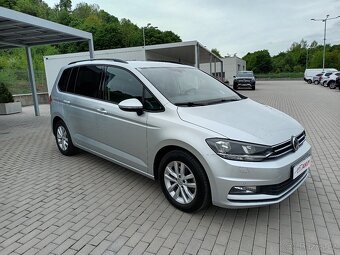 Volkswagen Touran 1,2 Tsi,81kw,SERVISKA,VÝHŘEV - 3