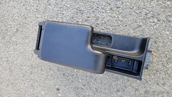 BMW e36 kozena loketni operka - 3