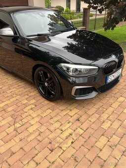 BMW m140i xdrive 2019 64xxxkm black saphire - 3