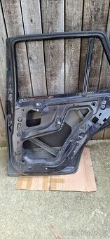 Zadní právé dveře BMW X5 E70 - 3