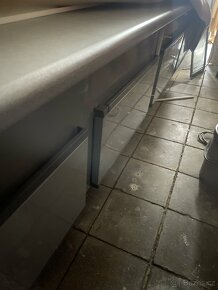 Prodám prodejní pult chladící s ventilací - 3