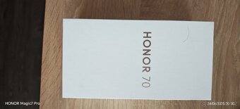 Honor 70 8GB/256 černá - 3
