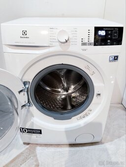Pračka Electrolux  7-4 kg, 1400 ot./min - 3