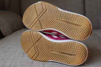 Tenisky Adidas pro holčičku - vel. 35 - 3