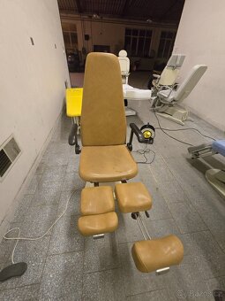 Elektrické Pedikérské KŘESLO AKCE  hnědé 1 motor - 3