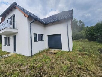 Pronájem rodinného domu 6+1, 183 m2 - 3