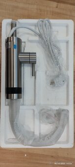 Dřezová nerezová baterie s ohřívačem vody - 3