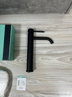 Umyvadlová baterie - černá (NOVÁ) - 28cm - 3