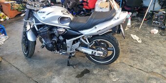 Suzuki Bandit 1200 - 3