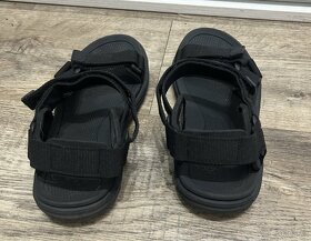 Sandály černé vel. 38 značka sprandi - 3