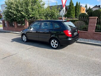 Škoda Fabia 2 Kombi 1,2 TSi/63 KW - ELEGANCE - 3