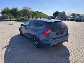 Volvo V60, 2018, D4, 140kw, automat, nez. topení - 3