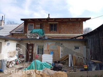 Rodinný dům se zahradou, obec Krnov, okr. Bruntál - 3