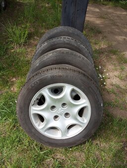 Starší Alu kola na Peugeot - 3