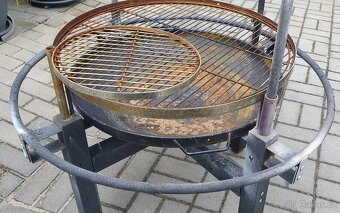 přenosné ohniště - gril s rošty a rožněm - 3