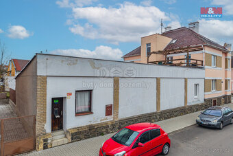Prodej komerčního pozemku, 471 m², Tábor, ul. Komenského - 3