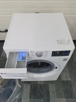 Pračka LG FW84J6TY0 A+++ - 3