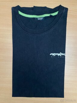 Tričko Cropp vel. M Černé Super Stav - 3