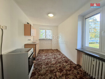 Pronájem bytu 2+1, 66 m², Ostrov, ul. Májová - 3