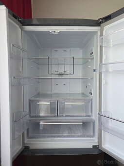 ARISTON HOTPOINT E4D - NEREZOVÁ AMERICKÁ LEDNICE MRAZNIČKA - 3
