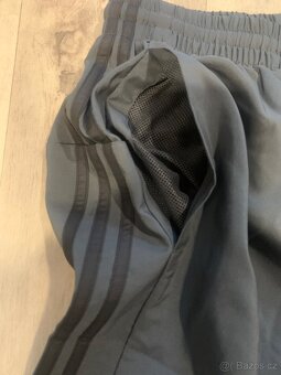 Pánské šortky adidas chelsea S, nové - 3