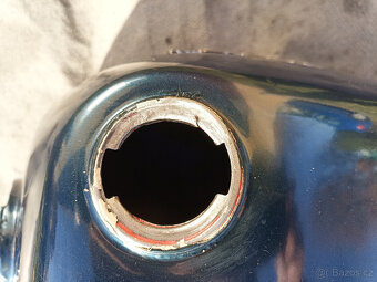 MZ ETZ 251 /301 nádrž - 3