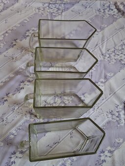 Dóza zásobnice skleněná na potraviny RETRO - 3