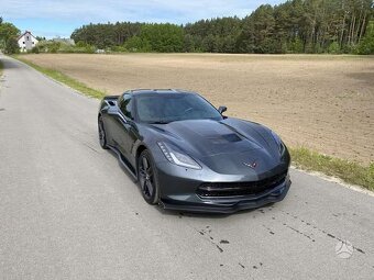 Chevrolet Corvette C7 Targa strecha luxusni stav - 3