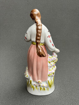 Sběratelská soška Dívka v kroji 23 cm, Polonne USSR - 3