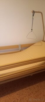 Polohovací postel - 3