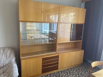 Nábytek a pračka za odvoz - 3