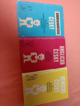 Prodám slovníky - 3