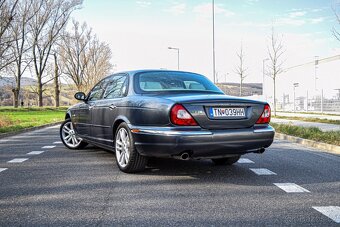 Jaguar XJ-R 4.2 V8 2004 - 3