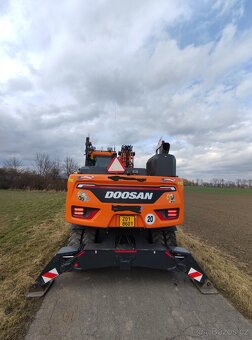DOOSAN DX170W-7 kolový bagr/rypadlo - 3