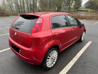 Fiat Grande Punto 1.9 JTD 5-dveřové - 3