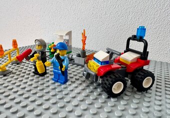 LEGO City 60088 - Hasiči - startovací sada - 3