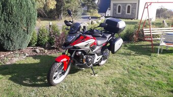 Honda NC 750X DCT - 3