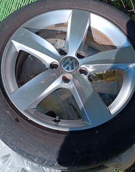 VW Sharan letni pneu - 3