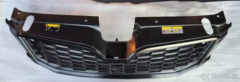 Přední maska Škoda Octavia III (2012 - 2017) - Honeycomb - 3