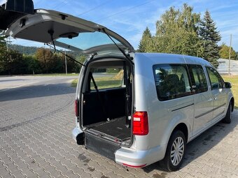 Auta pro vozíčkáře s nájezdovou rampou - původ CZ - 3