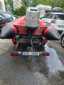 Prodám lodní motor mariner 50hp s elektrickým starterem - 3