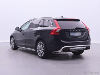 Volvo V60 2,0 D4 120KW R-Design Xenon (2012) - 3