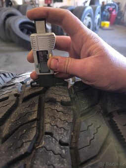 275/65R18 Cooper Discoverer A/T 3 - 3