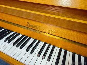 Pianino Zimmermann s dopravou a laděním . - 3