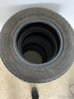Pneu 205/70 r15 - 3