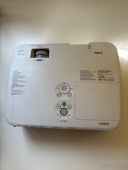 Projektor NEC M311W - 3