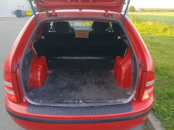 PRODÁM ŠKODA FABIA PRAKTIK 1,2 HTP 47KW r.v.2006, 182311 Km - 3